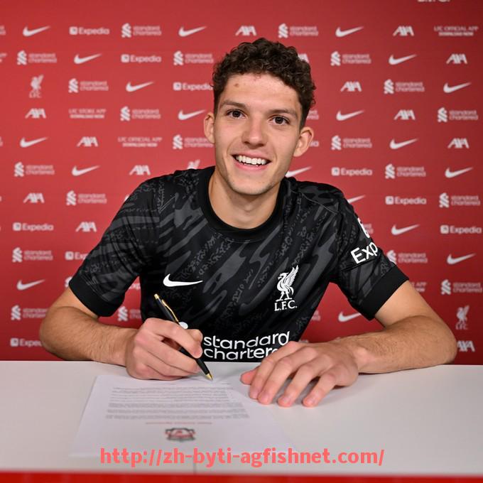 AG捕鱼王官网-世俱杯比赛用球科技创新推动足球运动发展的实例